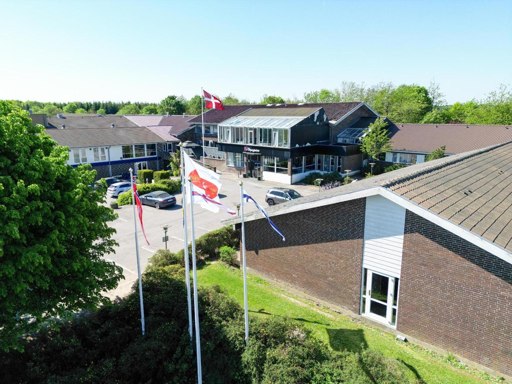 Hotel Pejsegaarden Brædstrup Extérieur photo